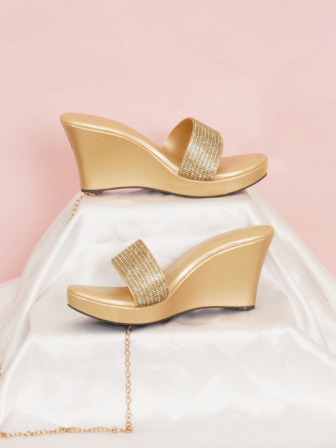 

FABBHUE Embellished Wedge Heels, Gold