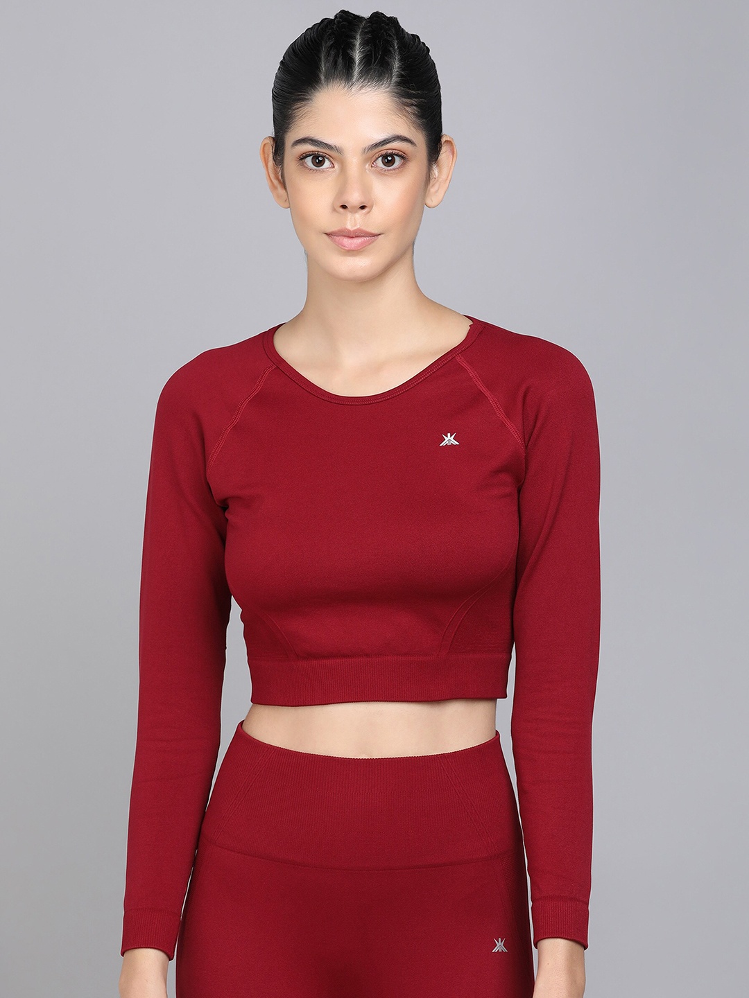

KOBO Seamless Moisture Wicking Long Sleeves Crop Sports Top, Maroon