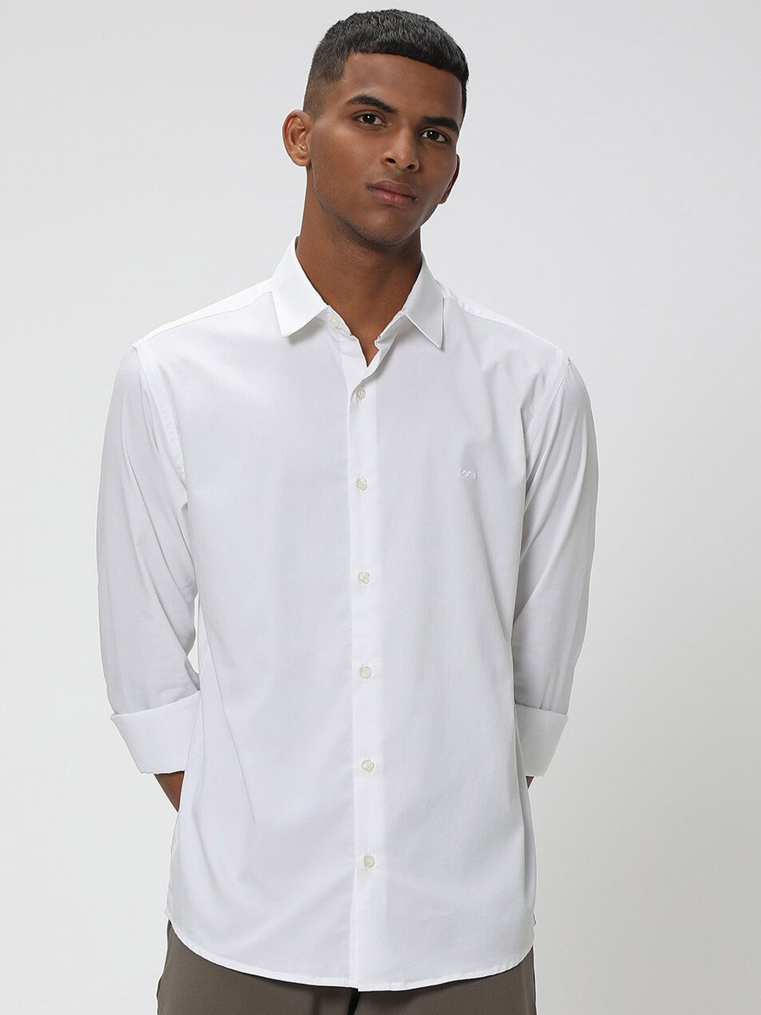 

Mufti Slim Fit Spread Collar Casual Shirt, White
