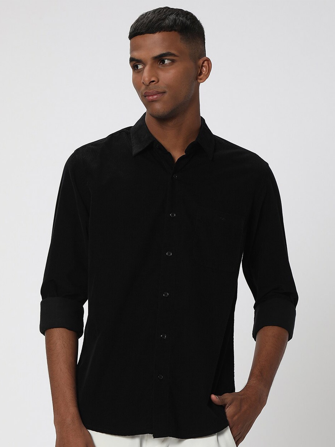 

Mufti Slim Fit Spread Collar Corduroy Pure Cotton Casual Shirt, Black