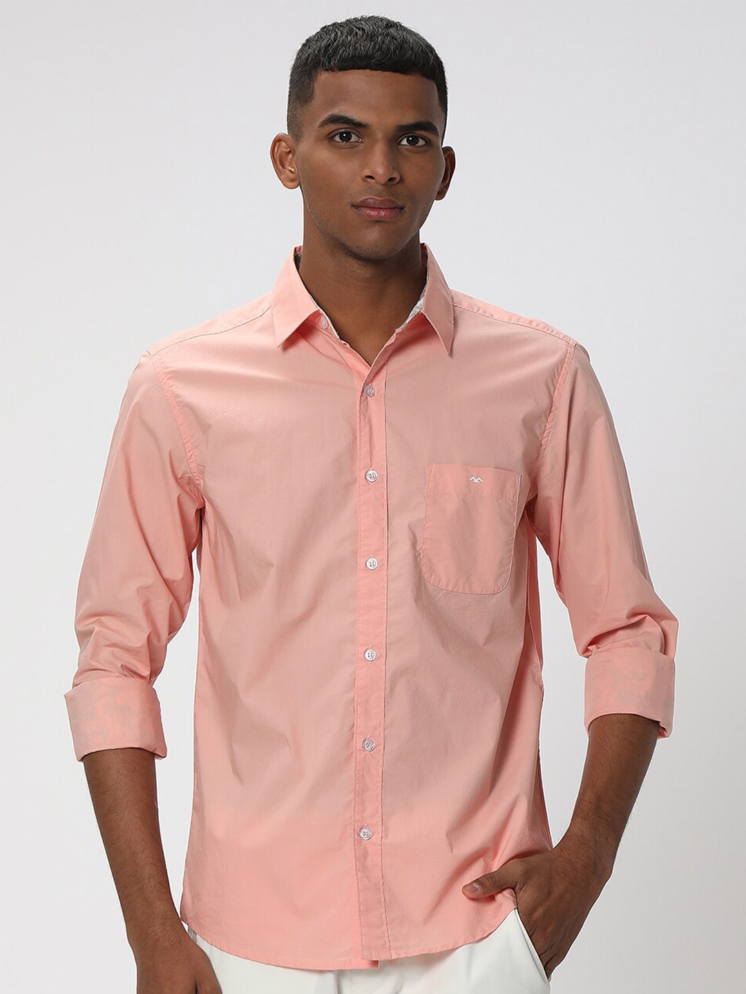 

Mufti Slim Fit Spread Collar Pure Cotton Casual Shirt, Peach