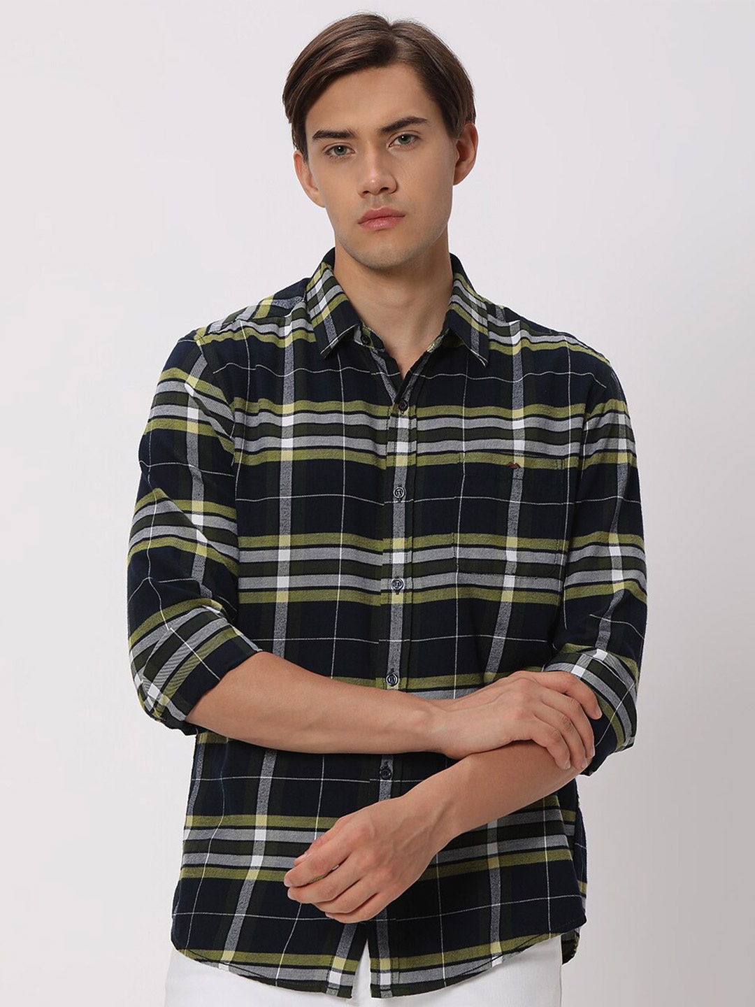 Mufti Tartan Checked Slim Fit Opaque Cotton Casual Shirt