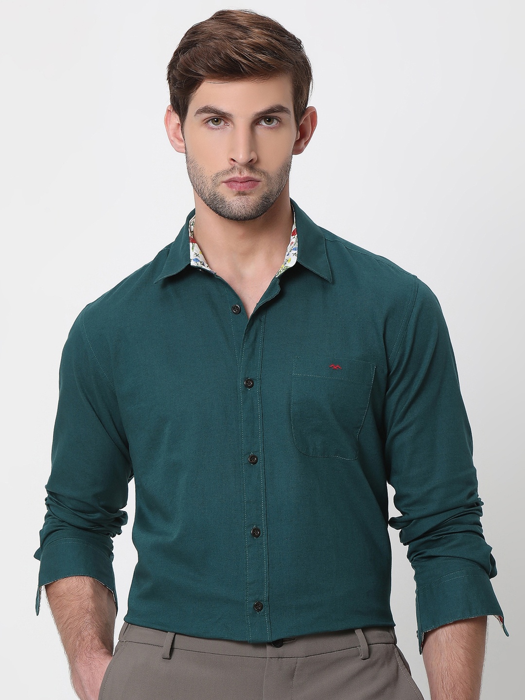 

Mufti Slim Fit Spread Collar Cotton Linen Casual Shirt, Green