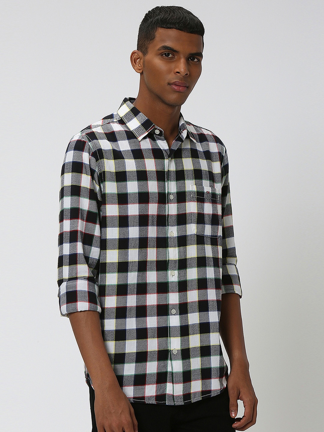 

Mufti Slim Fit Buffalo Checks Pure Cotton Casual Shirt, Black