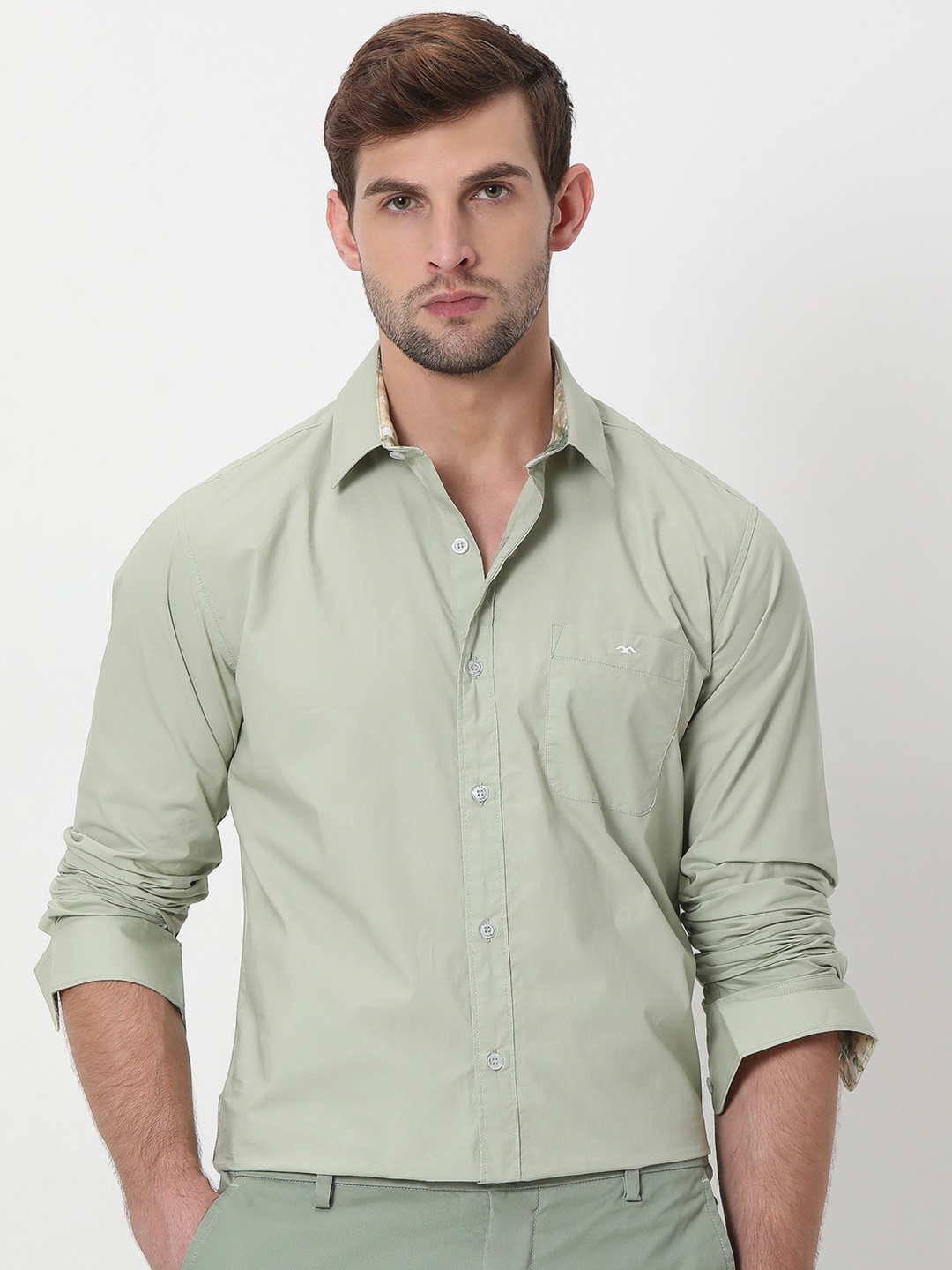 

Mufti Spread Collar Slim Fit Opaque Cotton Casual Shirt, Green