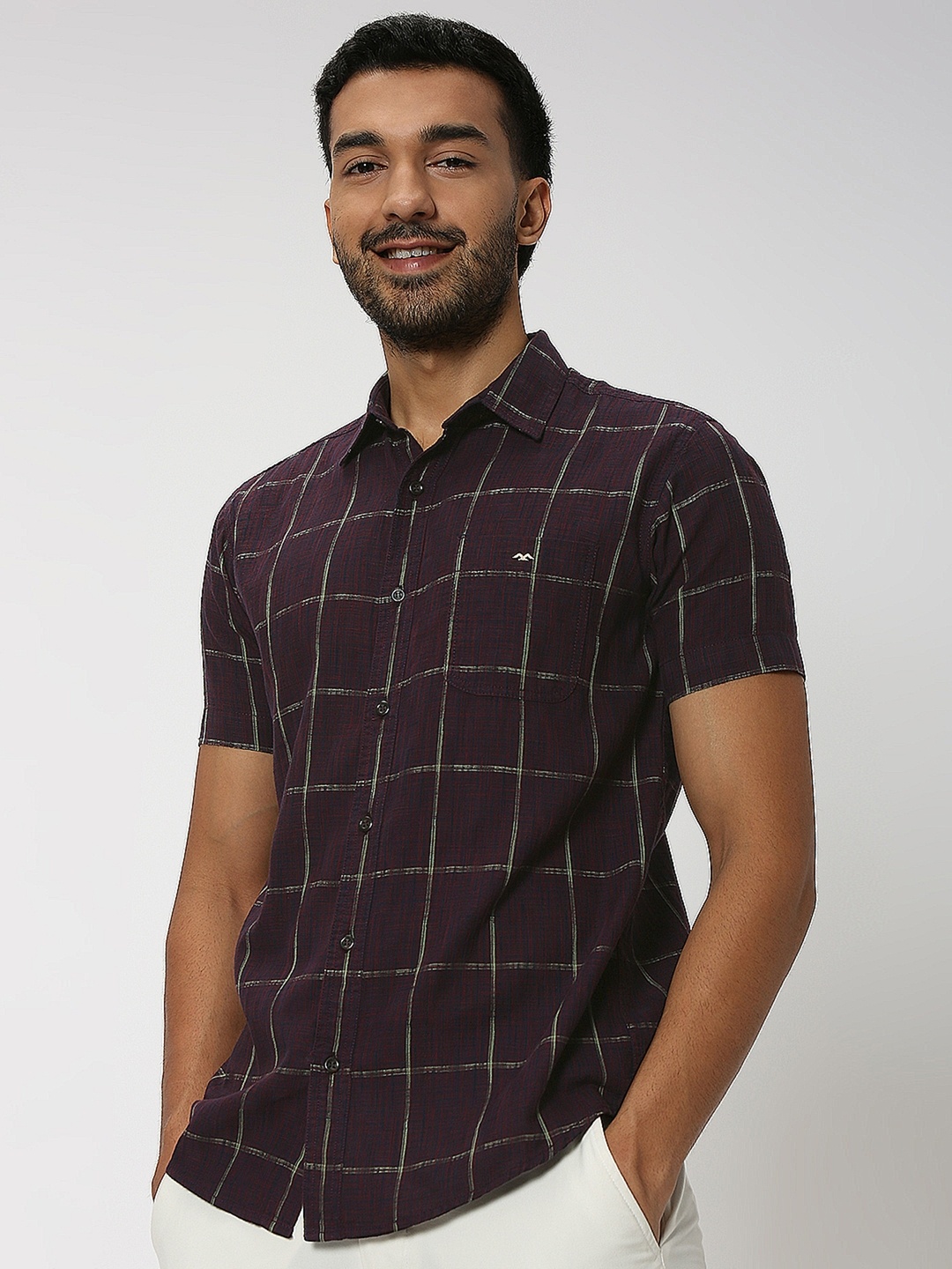 

Mufti Slim Fit Windowpane Checks Checked Pure Cotton Casual Shirt, Maroon