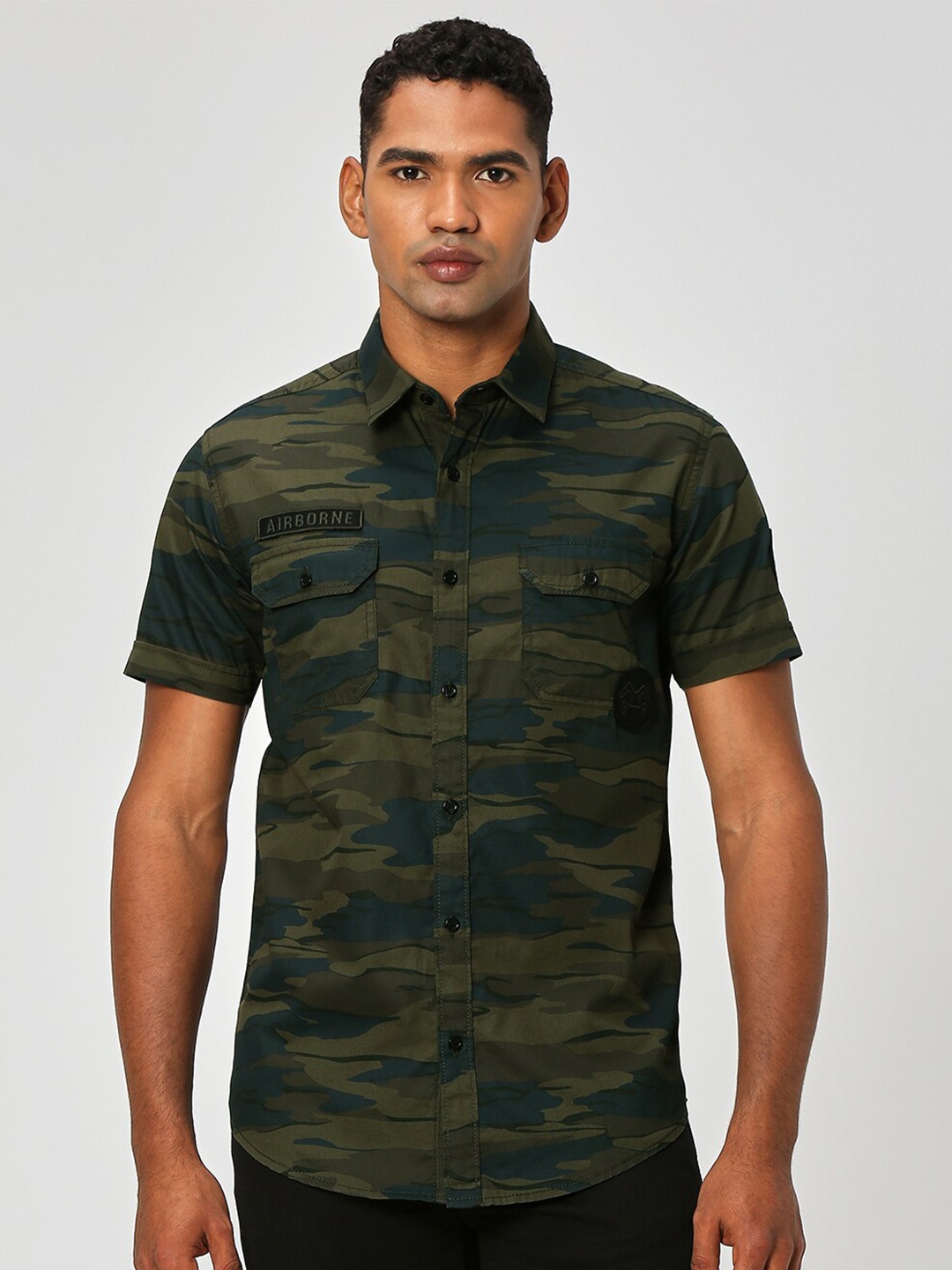 

Mufti Slim Fit Camouflage Printed Pure Cotton Casual Shirt, Olive