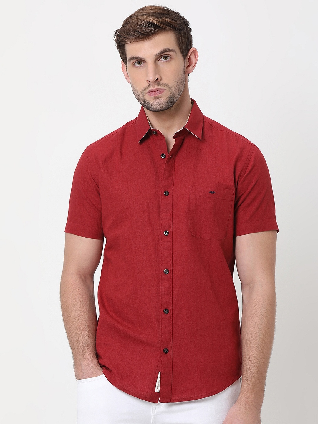 

Mufti Spread Collar Slim Fit Opaque Casual Shirt, Red