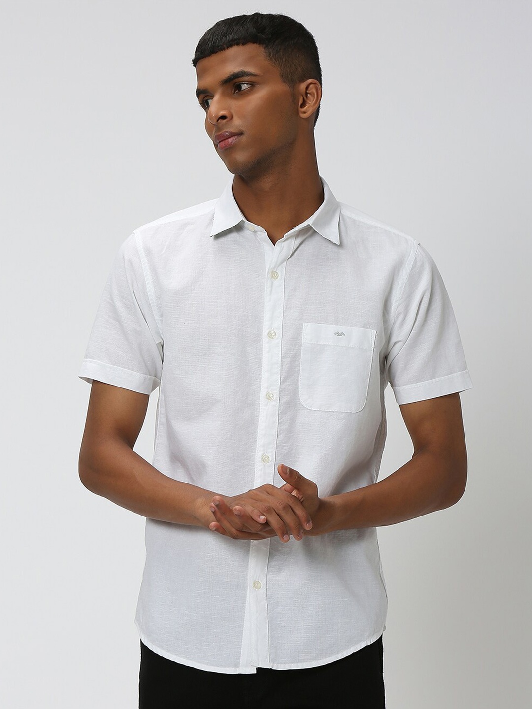 

Mufti Slim Fit Opaque Casual Shirt, White