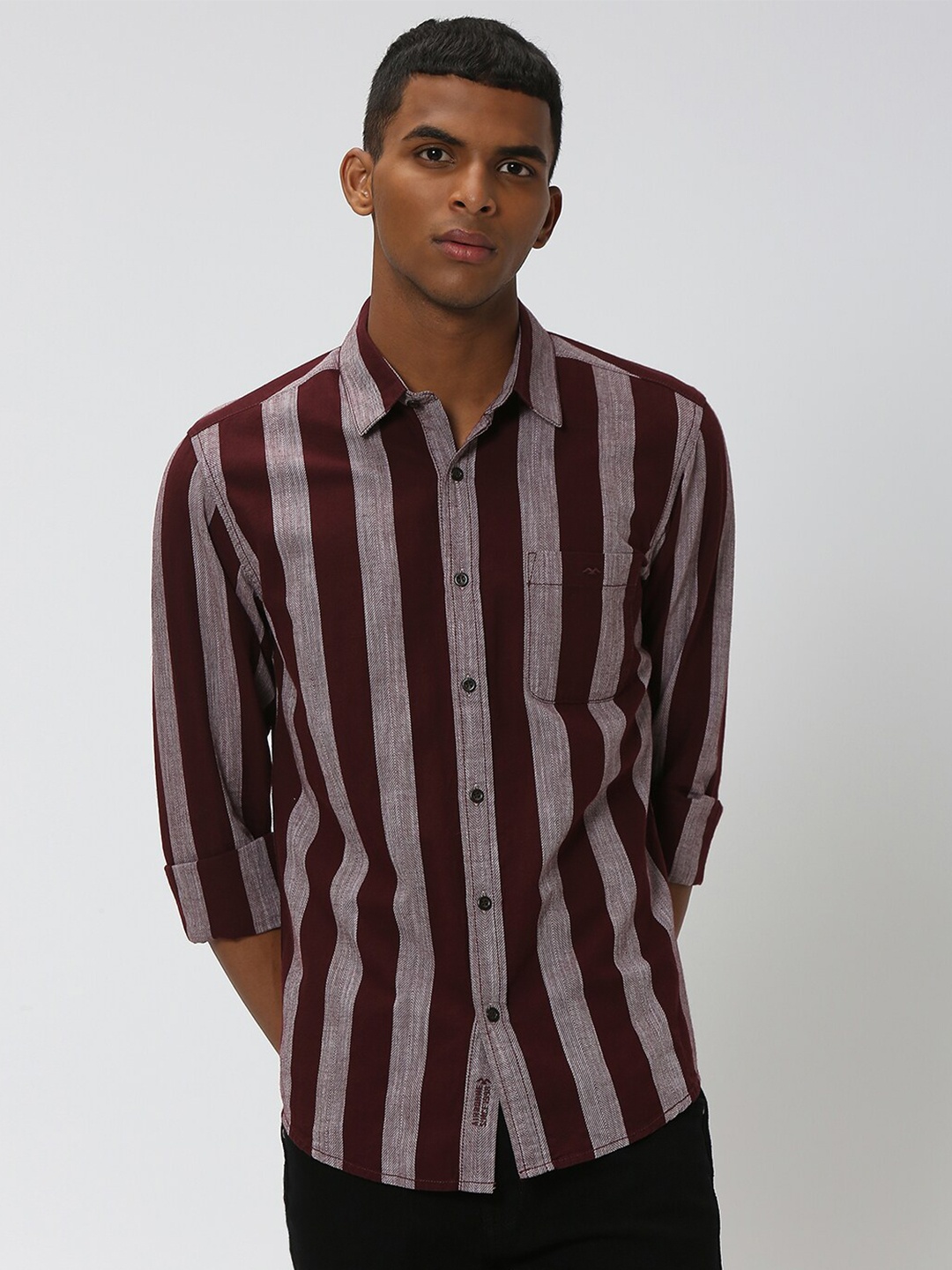 

Mufti Striped Slim Fit Pure Cotton Casual Shirt, Maroon