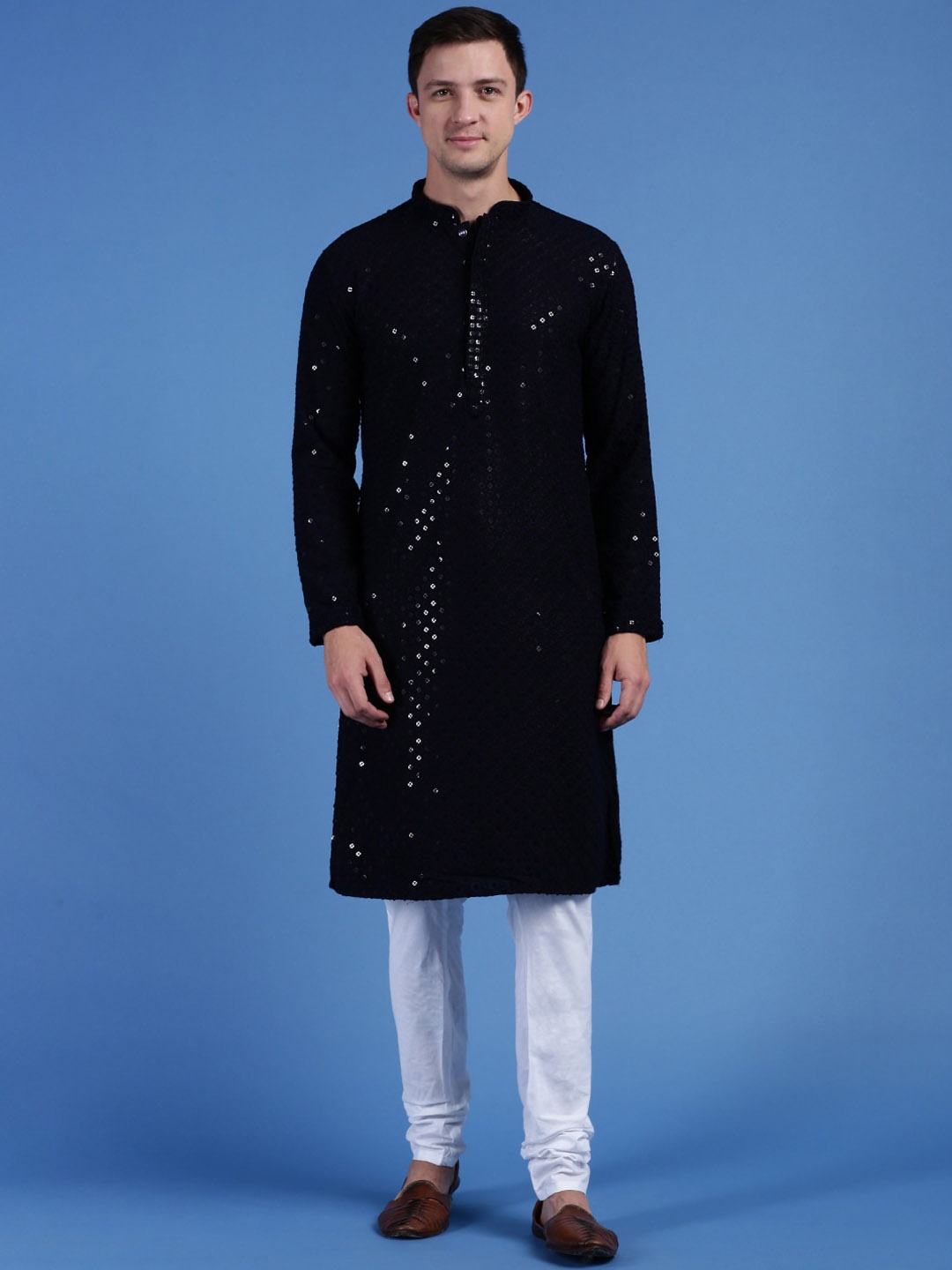 

Sanwara Ethnic Motifs Embroidered Mandarin Collar Sequinned Kurta with Pyjamas, Blue
