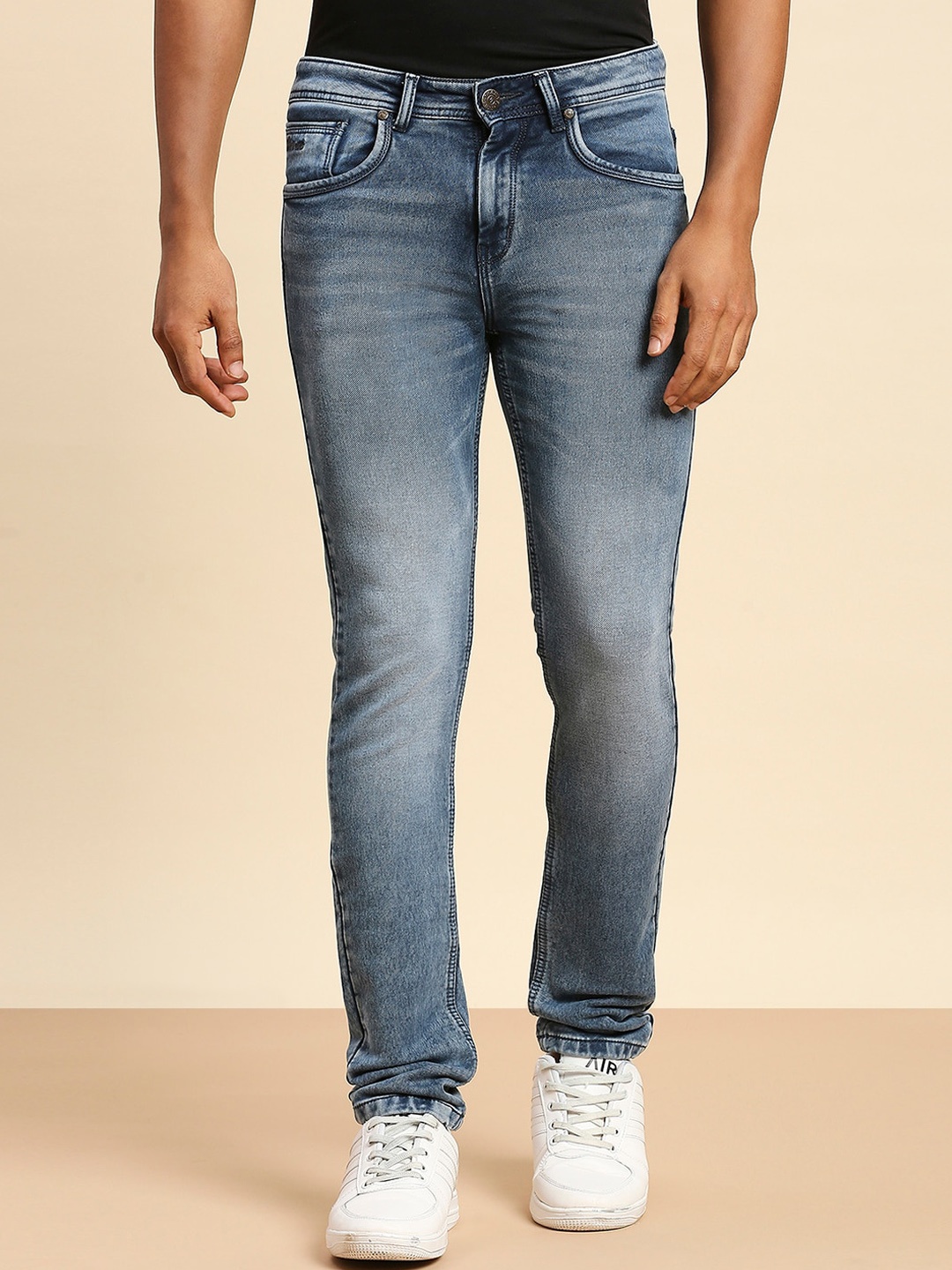 

HJ HASASI Men Slim Fit High-Rise Clean Look Chevrons Heavy Fade Jeans, Blue