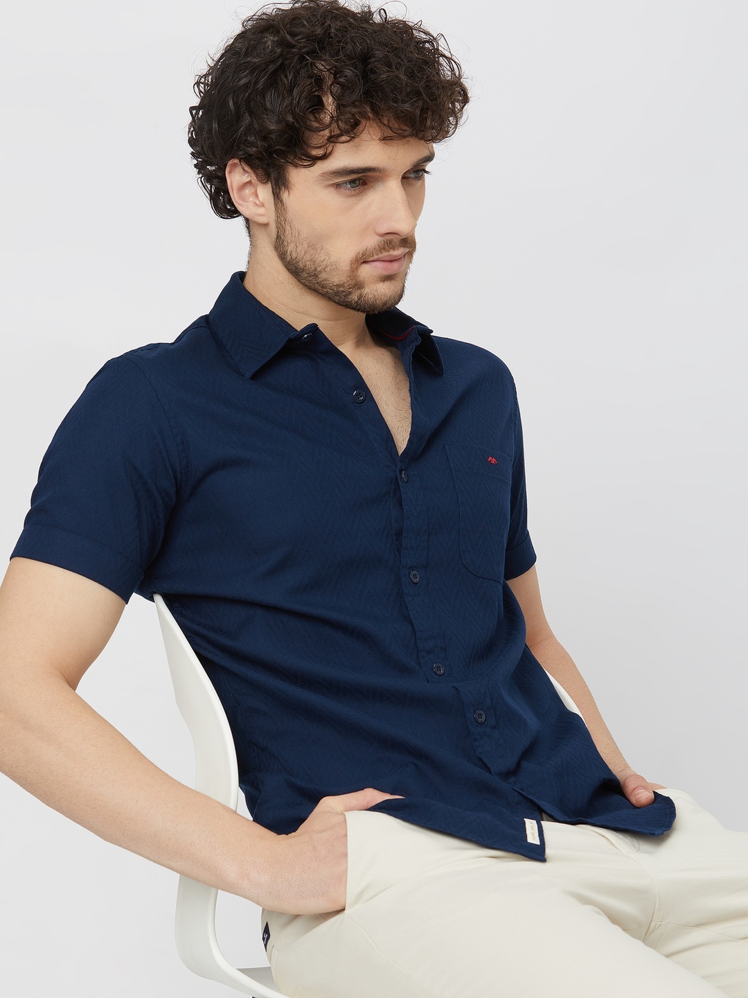 

Mufti Slim Fit Short Sleeves Pure Cotton Casual Shirt, Navy blue