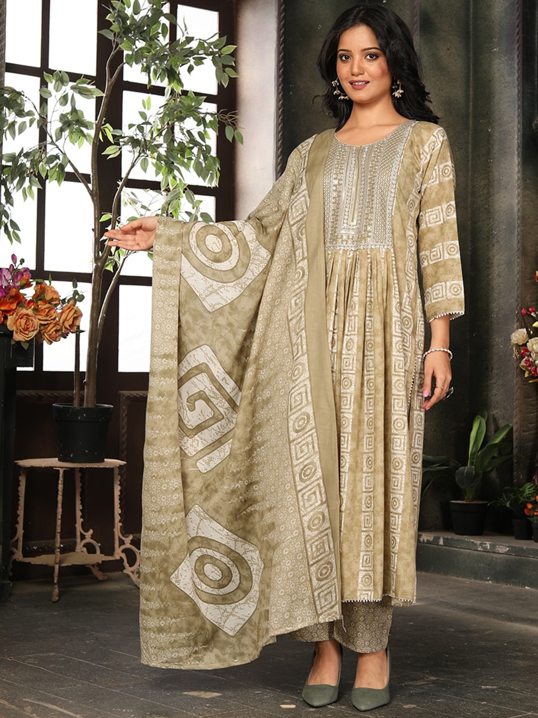 

KALINI Ethnic Motifs Printed Gotta Patti Detail A-Line Kurta & Trousers With Dupatta, Khaki