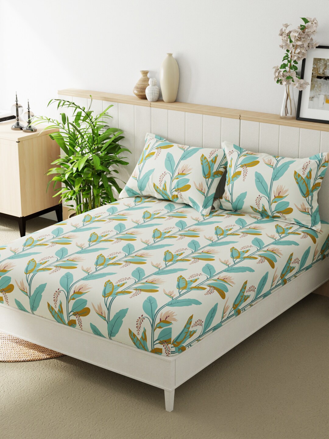 

BIANCA Beumonte Beige & Green Printed Microfiber 152 TC Queen Bedsheet Set