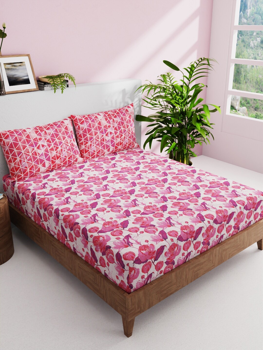 

BIANCA Essenza Pink & White Floral Printed Pure Cotton 144 TC Queen Bedsheet Set