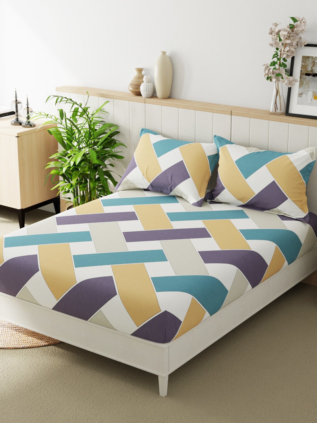 

BIANCA Beumonte Blue & White Printed 152 TC Microfiber Queen Bedsheet with 2 Pillow Covers