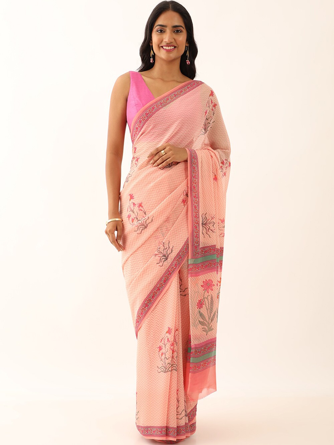 

Taneira Ethnic Motifs Printed Pure Georgette Saree, Red