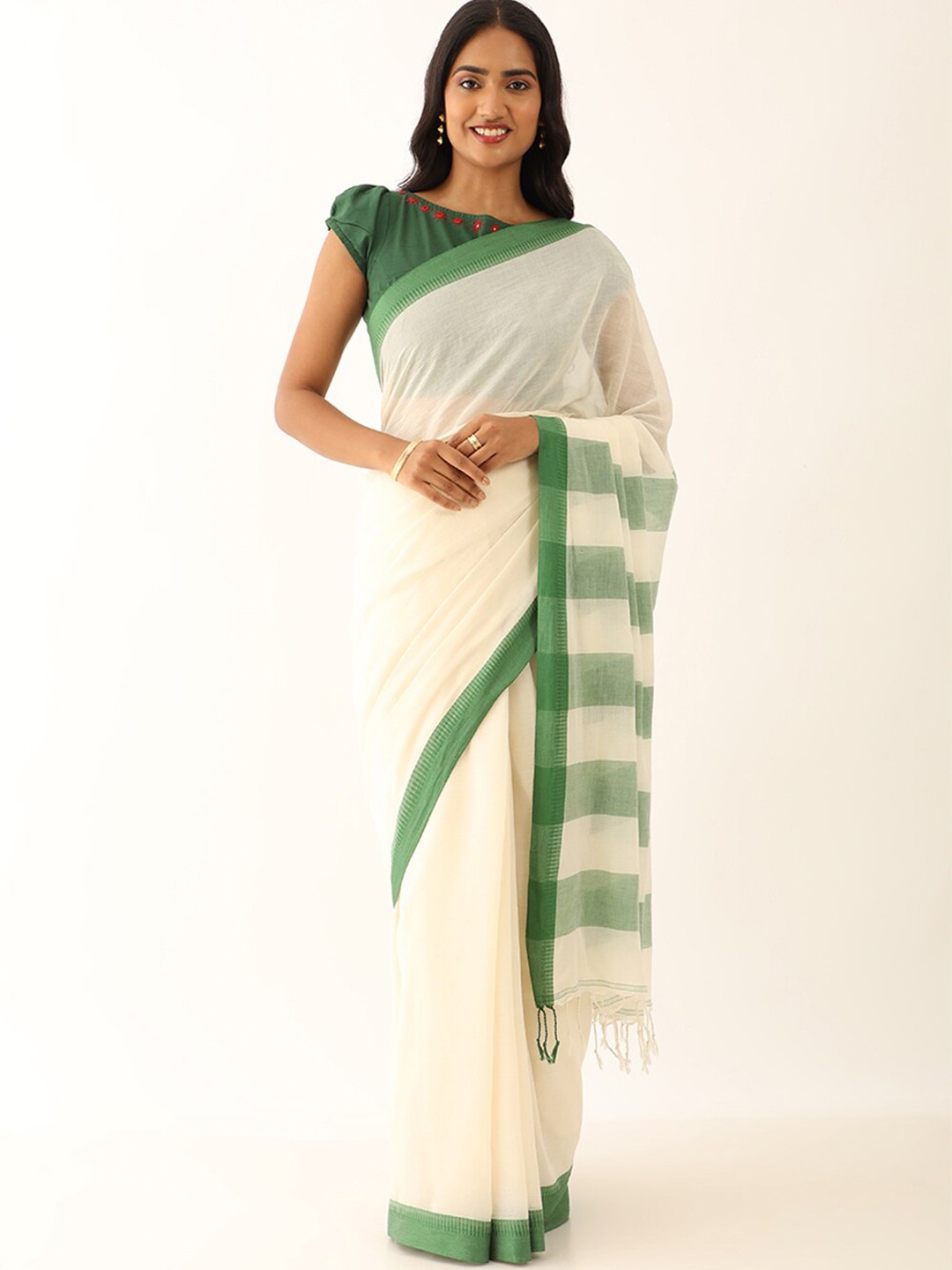 

Taneira Pure Cotton Saree, Off white