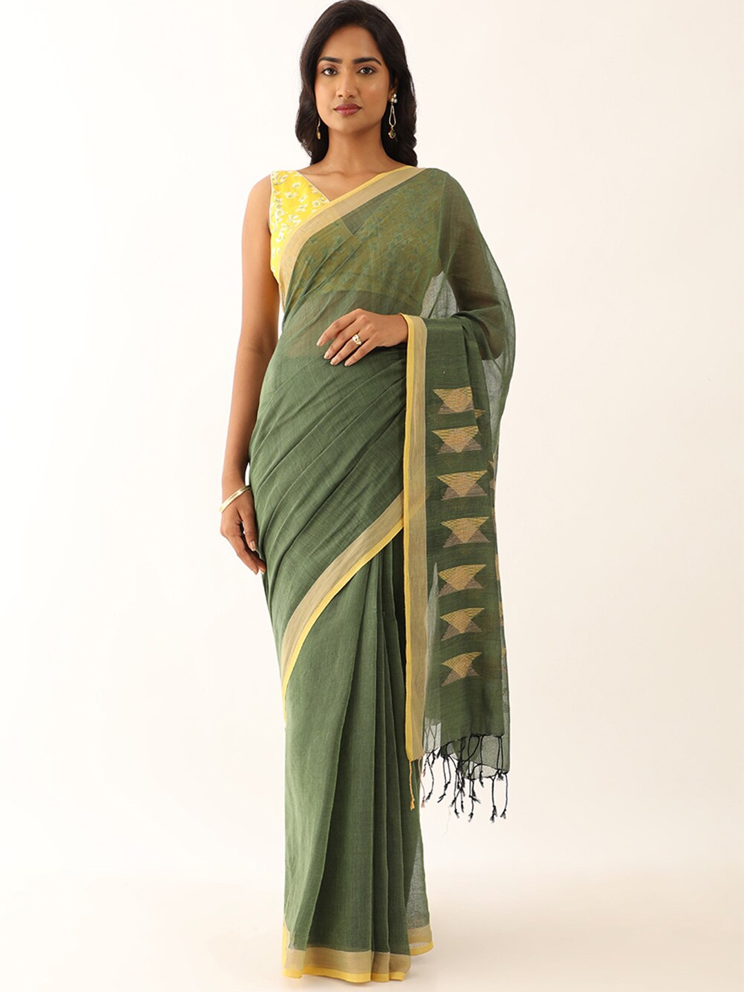 

Taneira Geometric Printed Pure Cotton Saree, Green