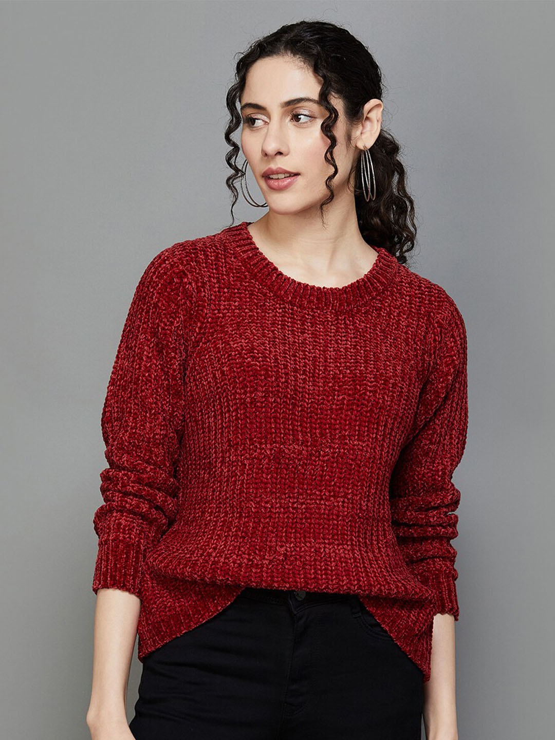 

Fame Forever by Lifestyle Round Neck Pullover Sweaters, Red