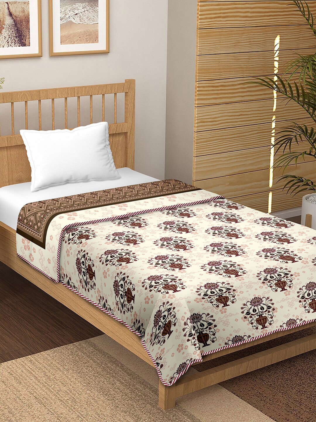 

BELLA CASA Canva Red Floral AC Room 150 GSM Reversible Single Bed Dohar