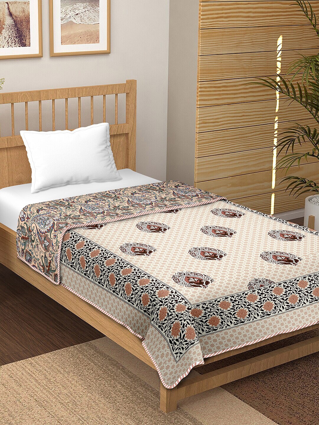 

BELLA CASA Canva Brown & Black Floral Printed AC Room 150 GSM Single Bed Dohar