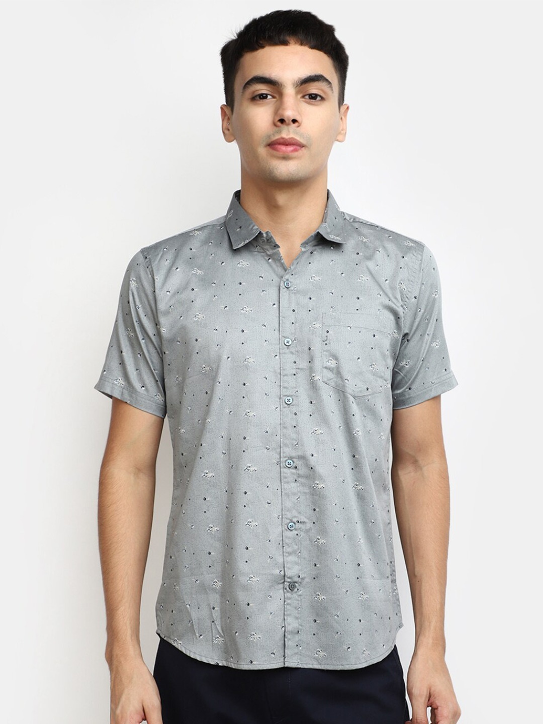 

V-Mart Slim Fit Floral Printed Short Sleeves Satin Casual Shirt, Grey