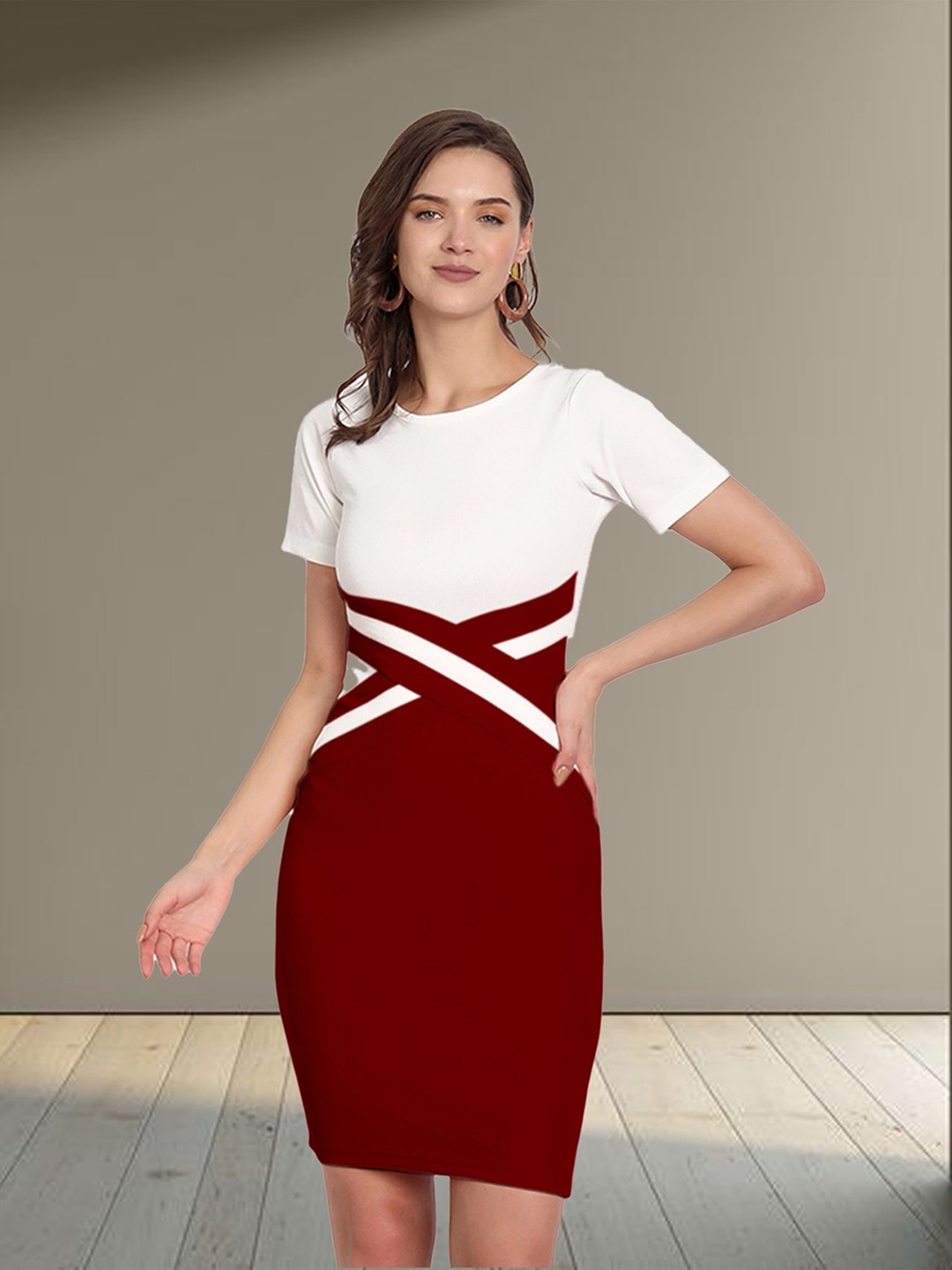 

N N ENTERPRISE Colourblocked Round Neck Sheath Dress, Maroon
