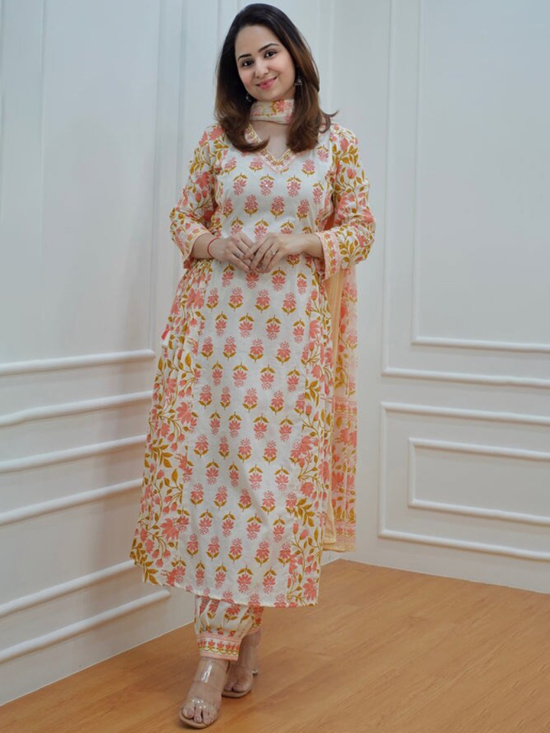 

SBR BABA KURTI Floral Printed Sequined A-Line Kurta with Trousers And Dupatta, White