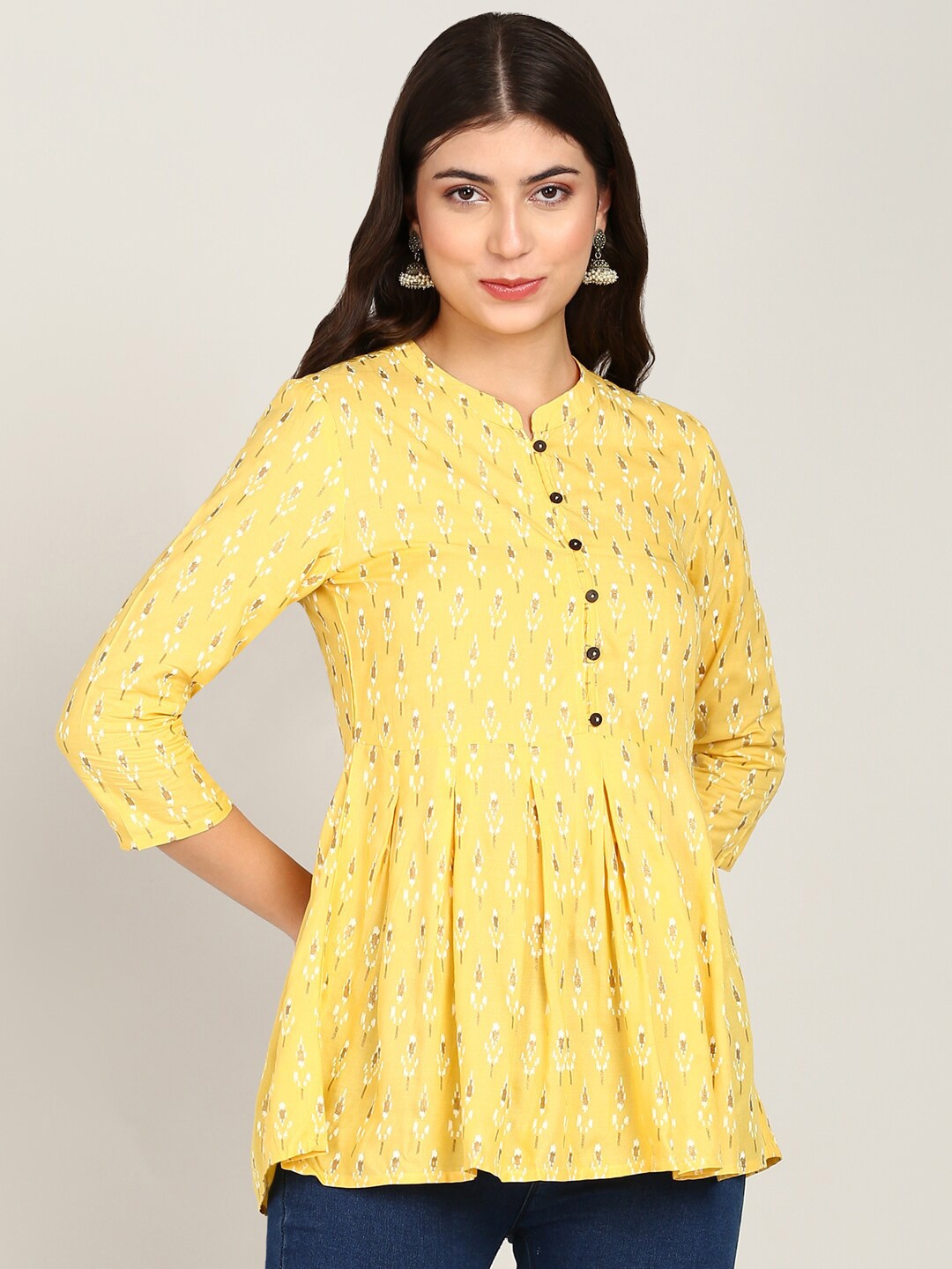 

MALHAAR Ethnic Motifs Printed Mandarin Collar Pleated A-Line Kurti, Yellow