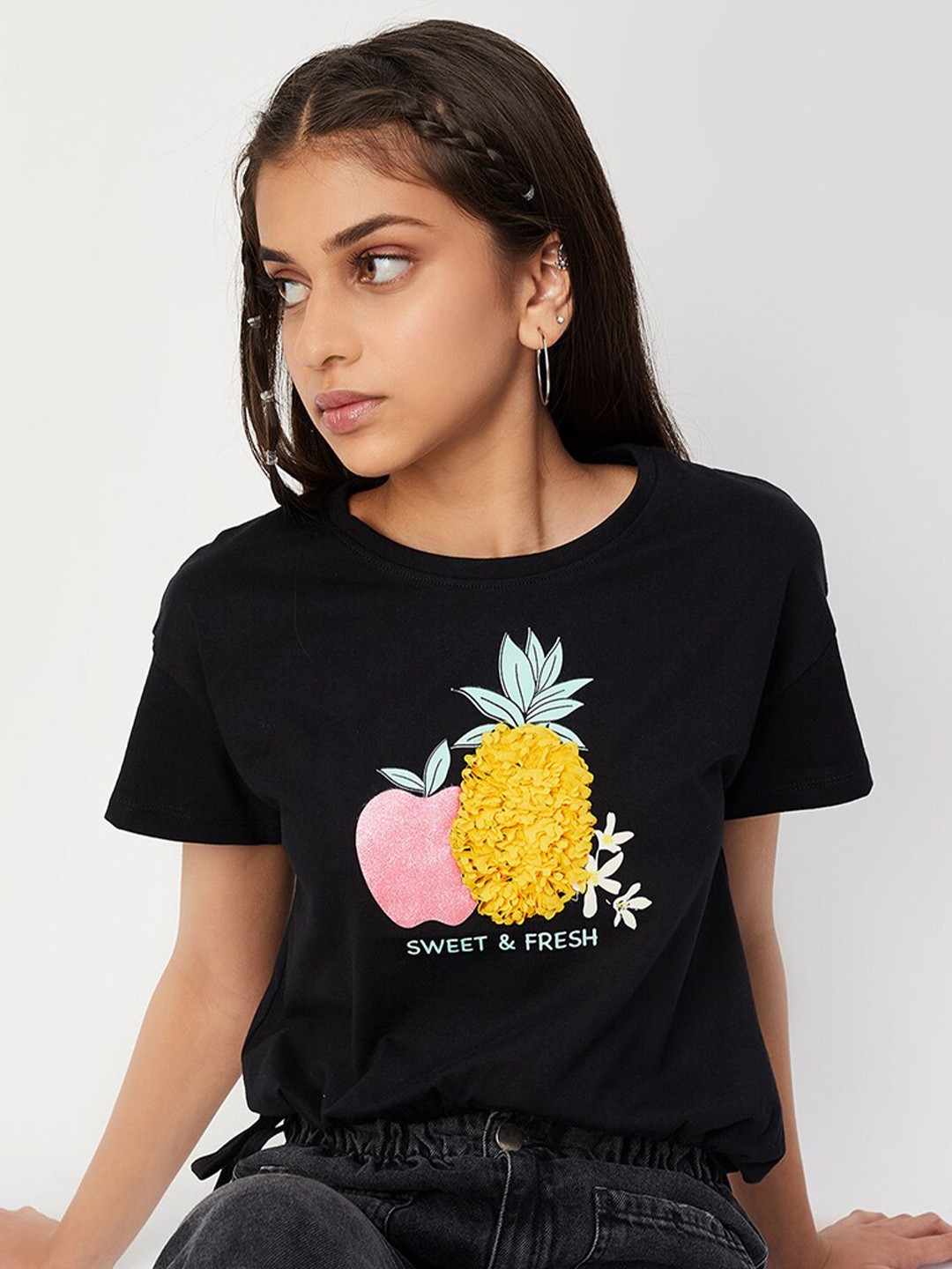 

max Girls Graphic Printed Cotton T-shirt, Black
