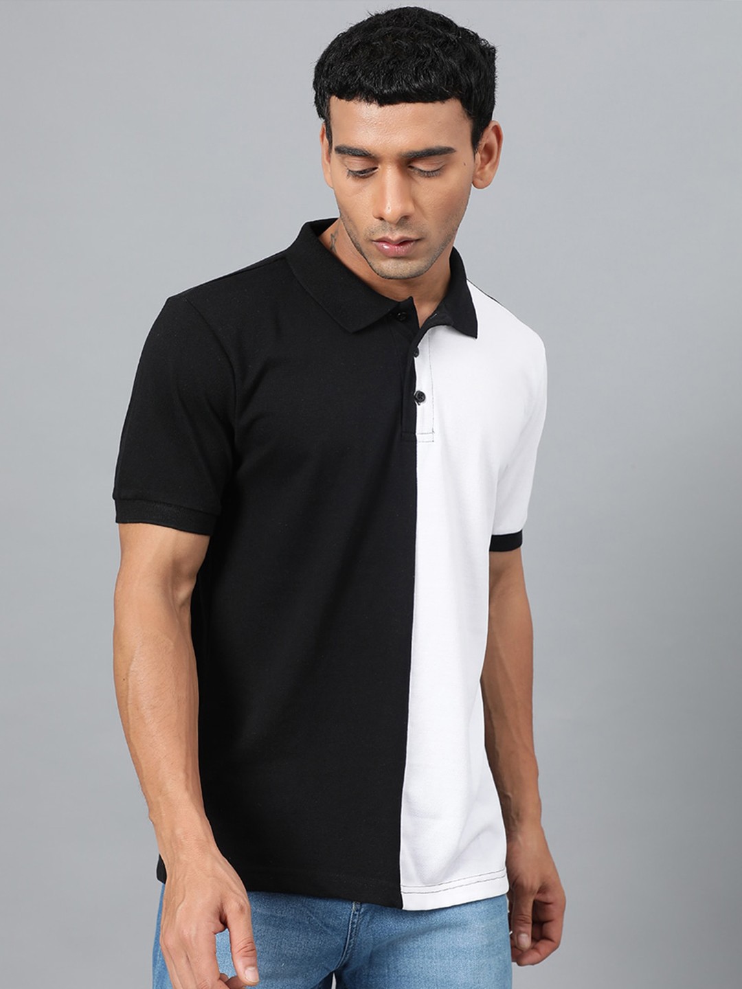 

Kotty White & Black Colourblocked Polo Collar T-shirt