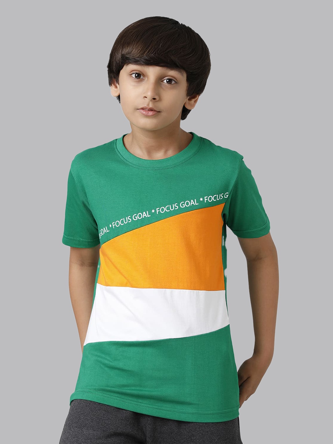 

UNDER FOURTEEN ONLY Boys Colourblocked Round Neck Cotton Regular T-shirt, Green