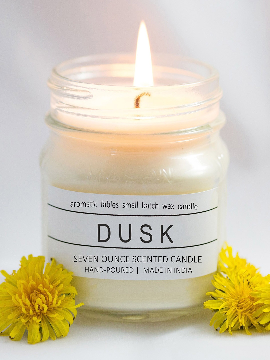 

Aromatic Fables White Dusk Scented Candle Square Glass Jar