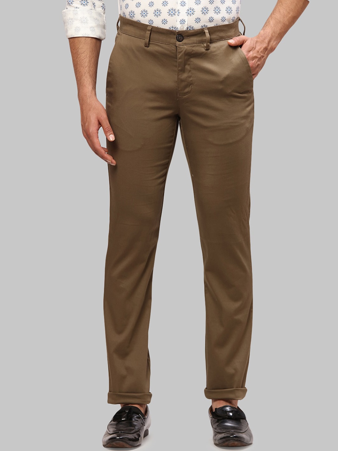 

Park Avenue Men Slim Fit Trousers, Green