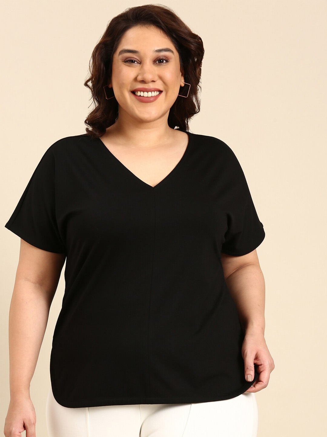 

The Pink Moon Plus Size V-Neck Extended Sleeves Top, Black