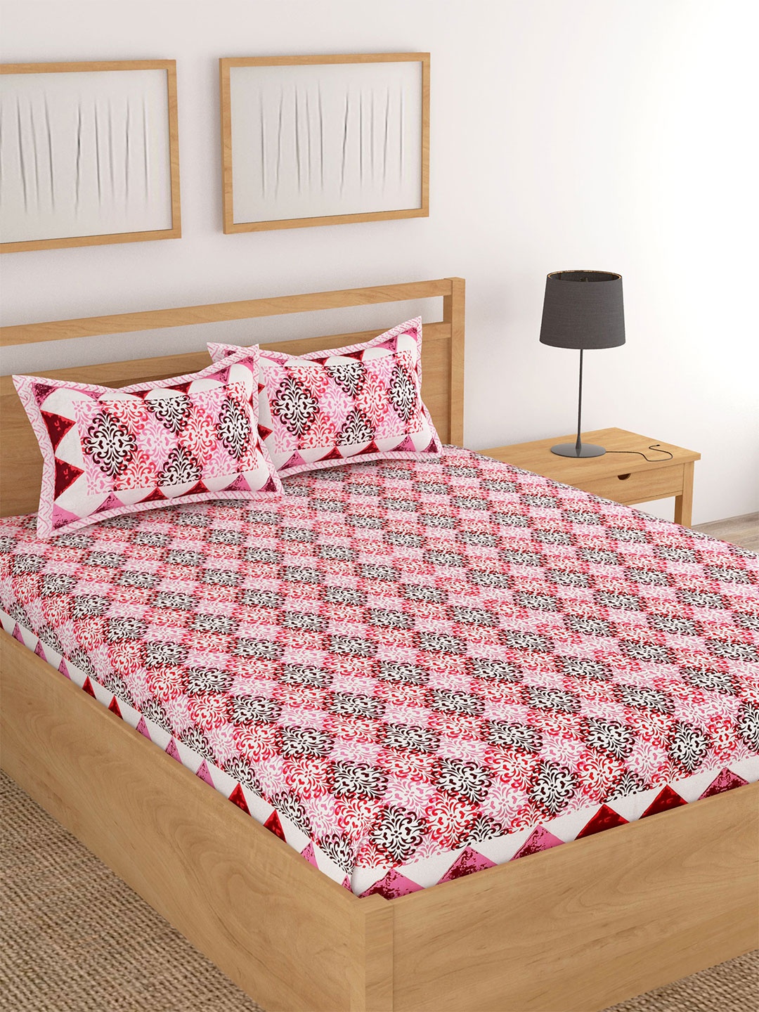 

Lali Prints Pink & White Ethnic Motifs Cotton 180 TC King Bedsheet With 2 Pillow Covers