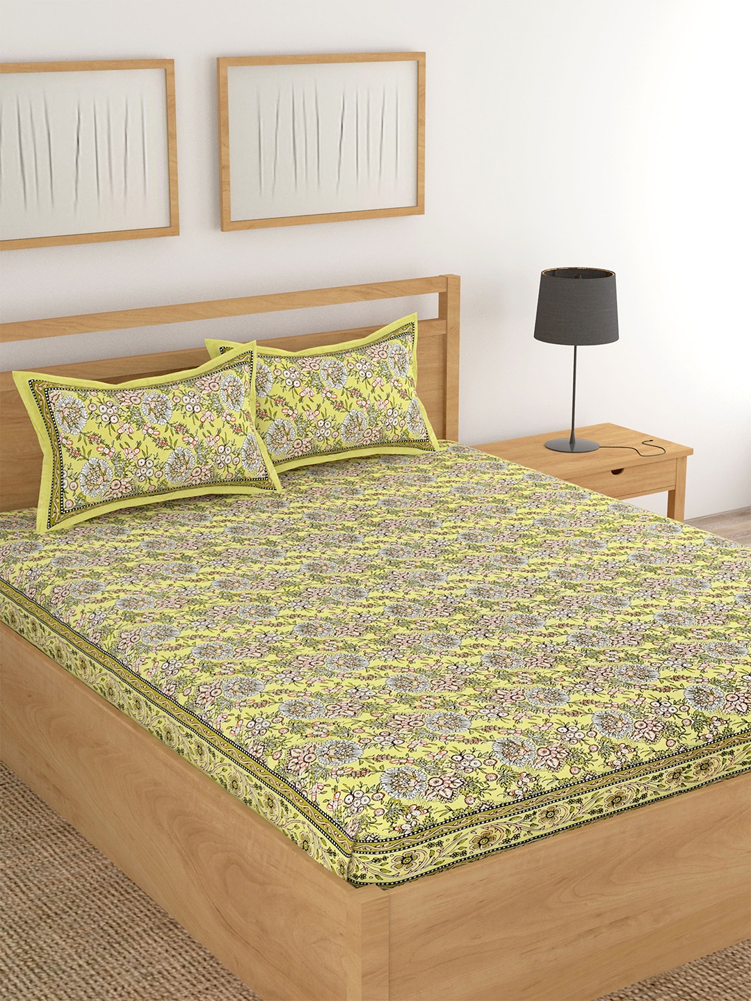 

Lali Prints Green & Pink Floral Cotton 180 TC King Bedsheet With 2 Pillow Covers