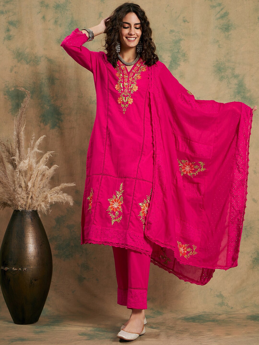 

Sangria Pink Woven Design Thread Work Detail Pure Cotton Kurta & Trouser With Dupatta