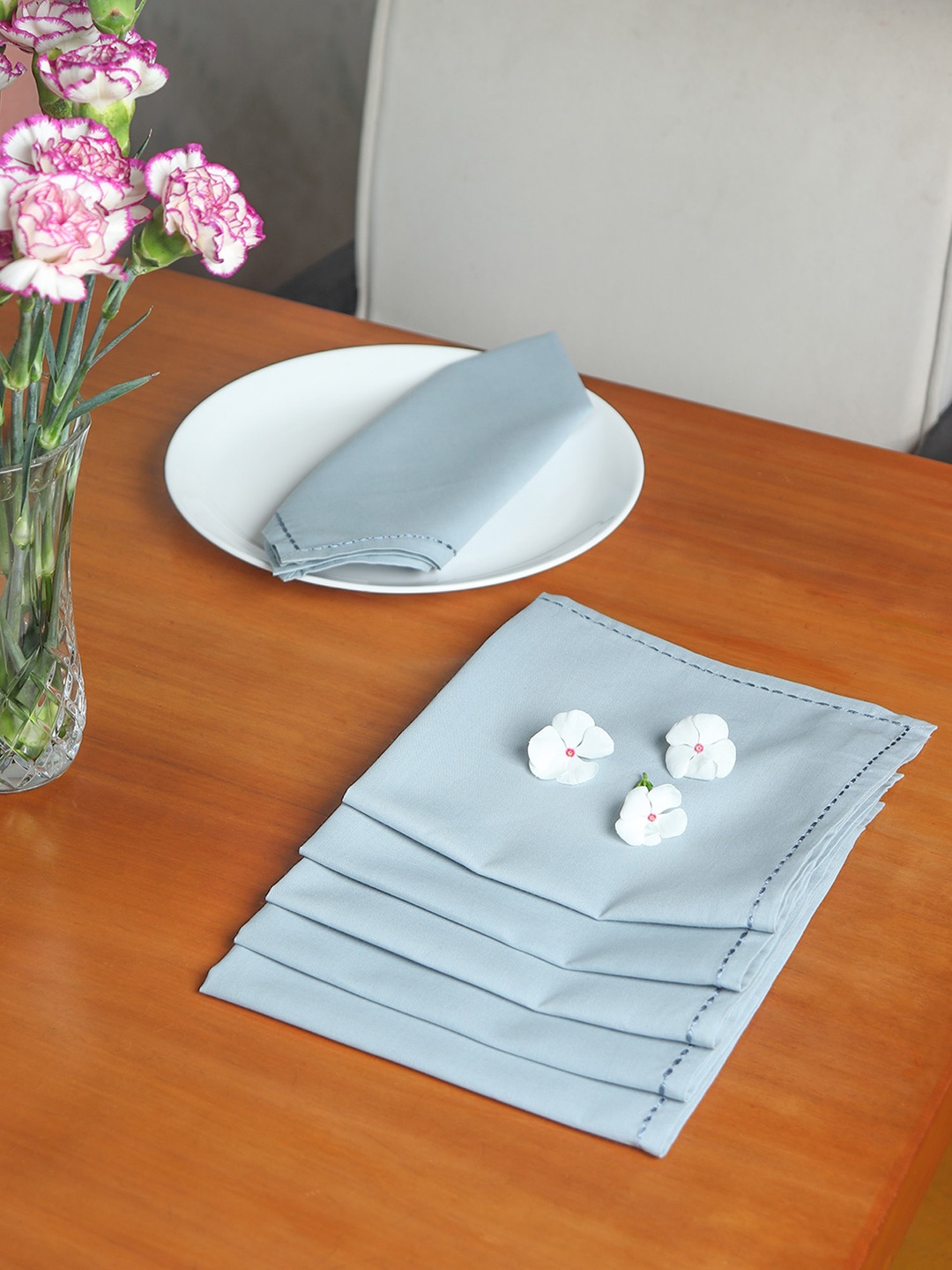 

ZEBA Grey 6 Pieces Embroidered Cotton Table Napkins