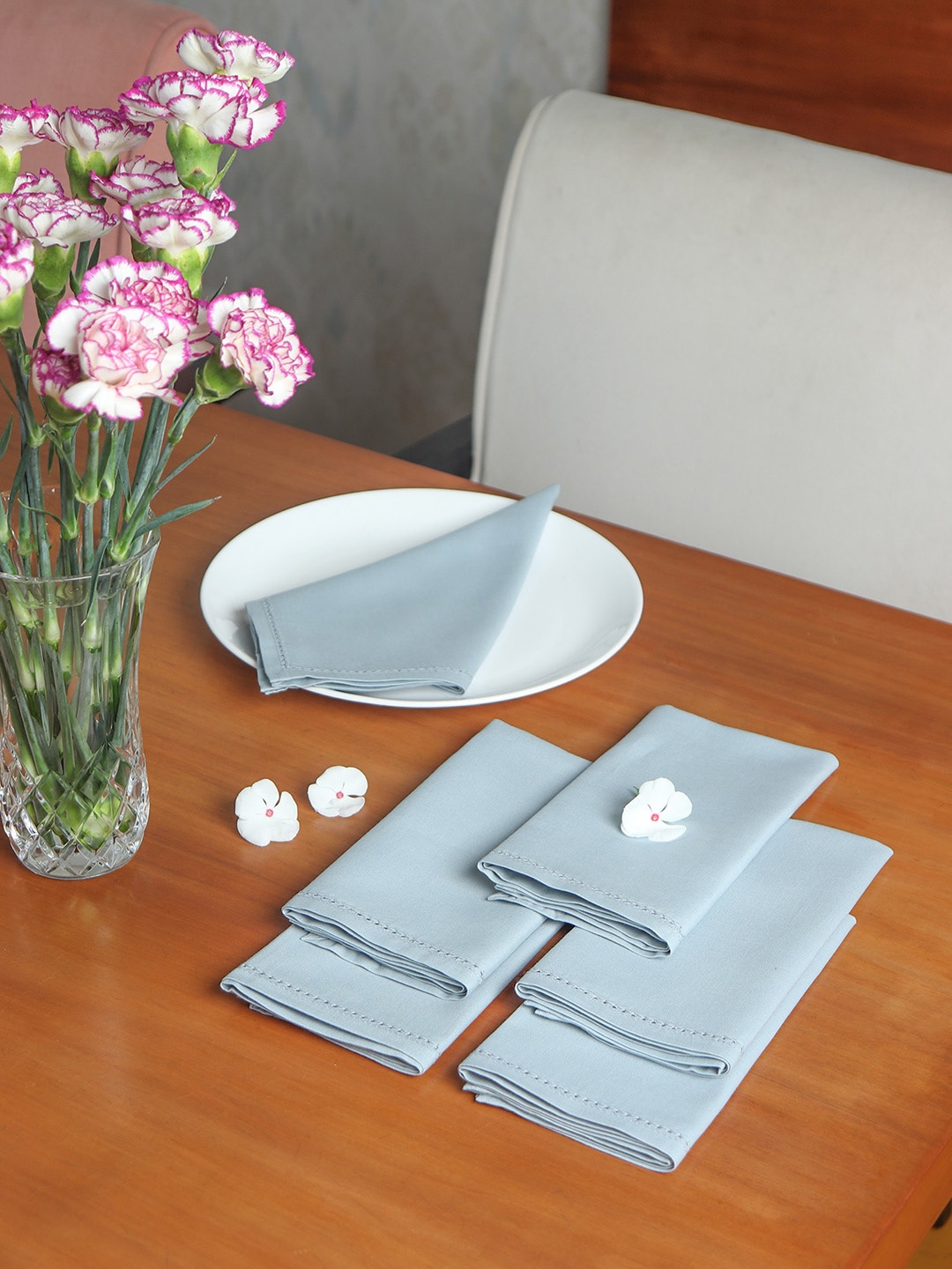 

ZEBA Grey 6 Pieces Embroidered Cotton Table Napkins