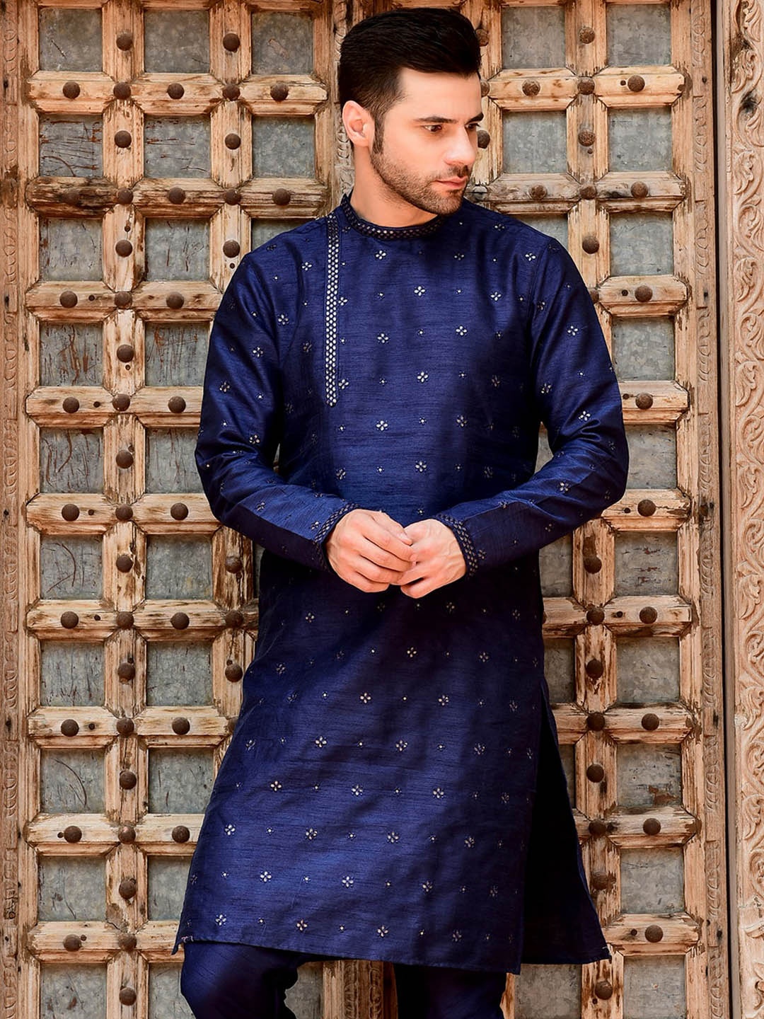 

HOUSE OF DEYANN Floral Embroidered Band Collar Sequinned Straight Kurta, Navy blue