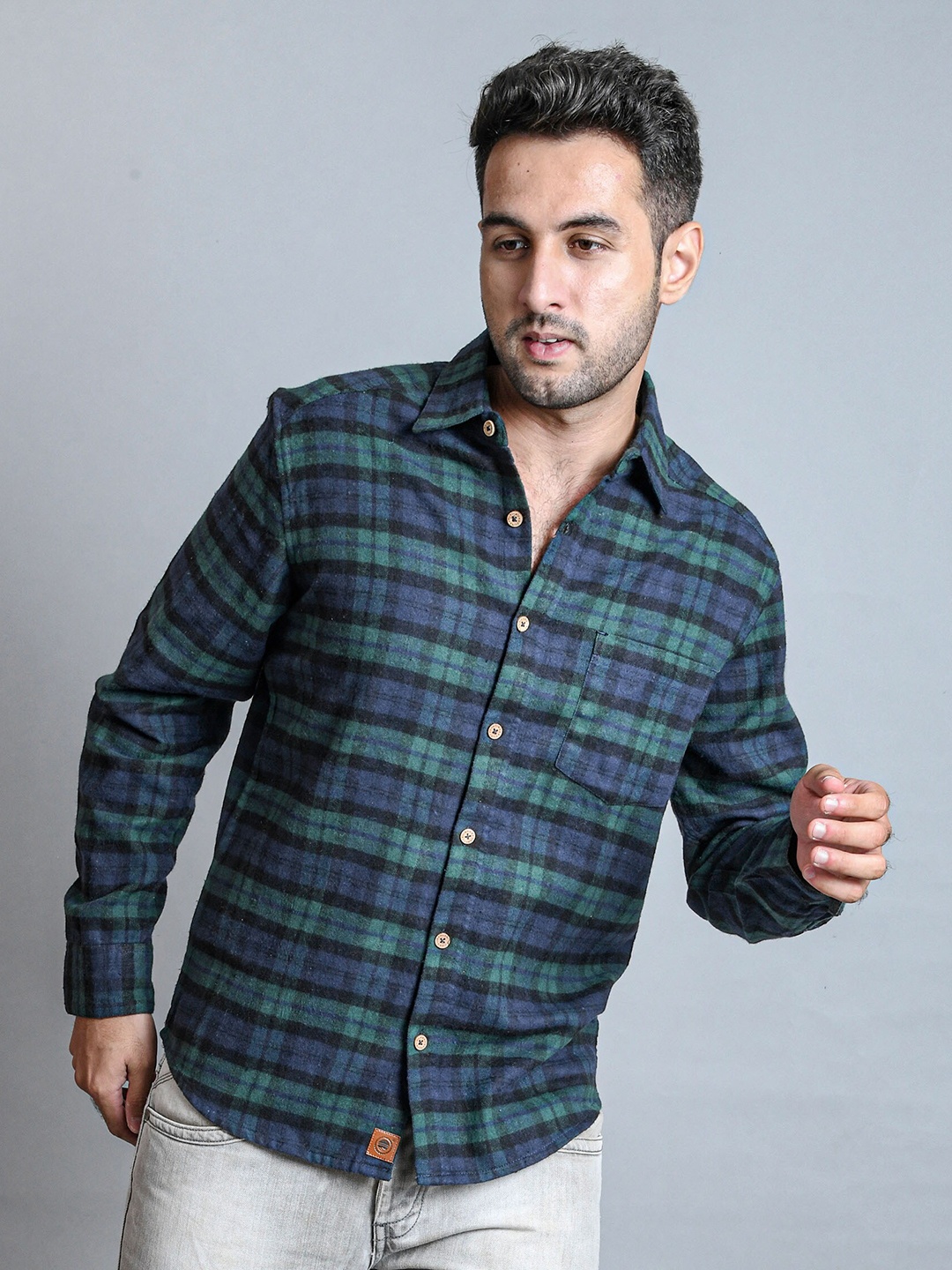 

BOMBAY TROOPER Comfort Checked Cotton Casual Shirt, Navy blue