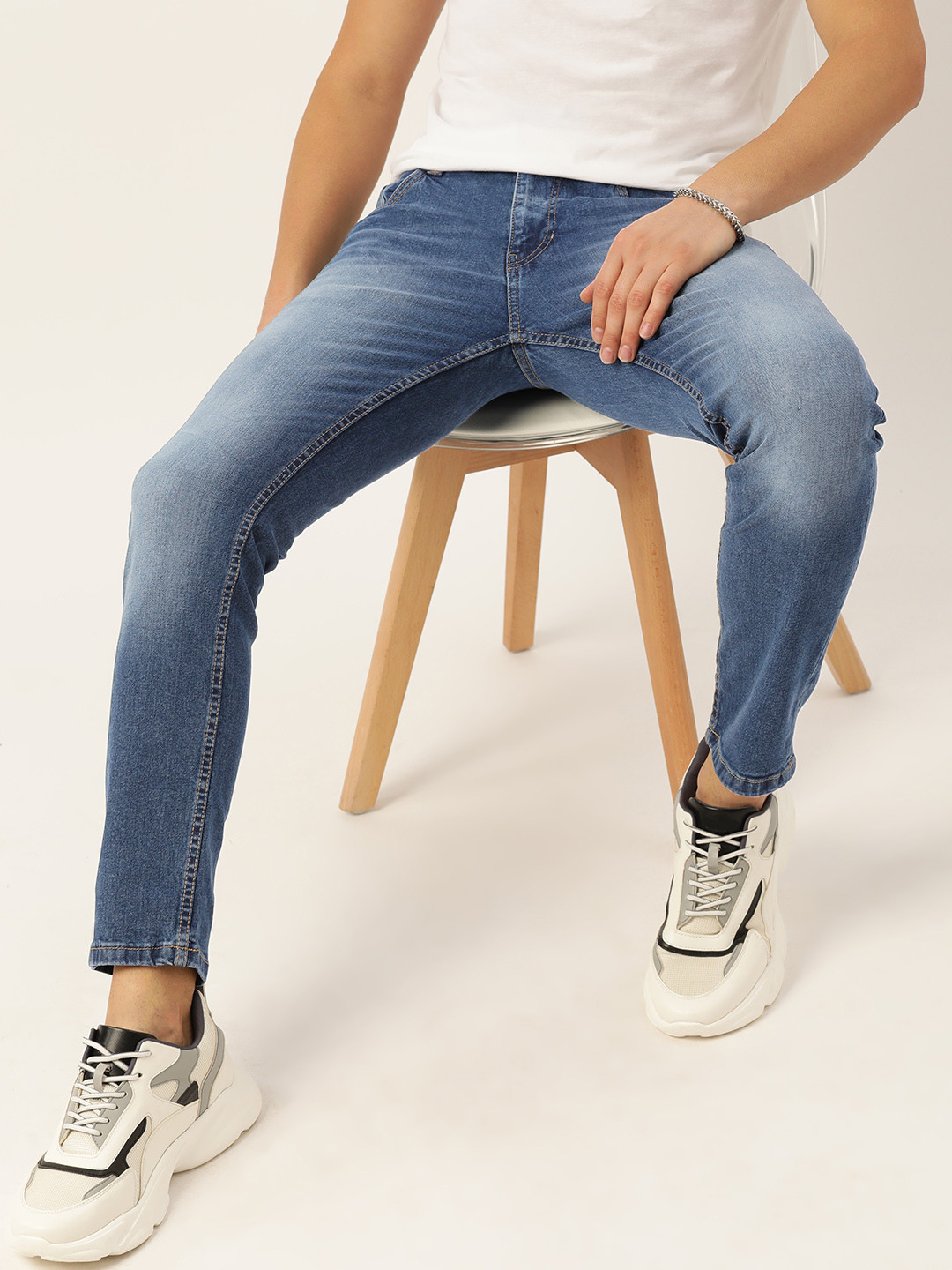 

Mast & Harbour Men Skinny Fit Light Fade Stretchable Jeans, Blue