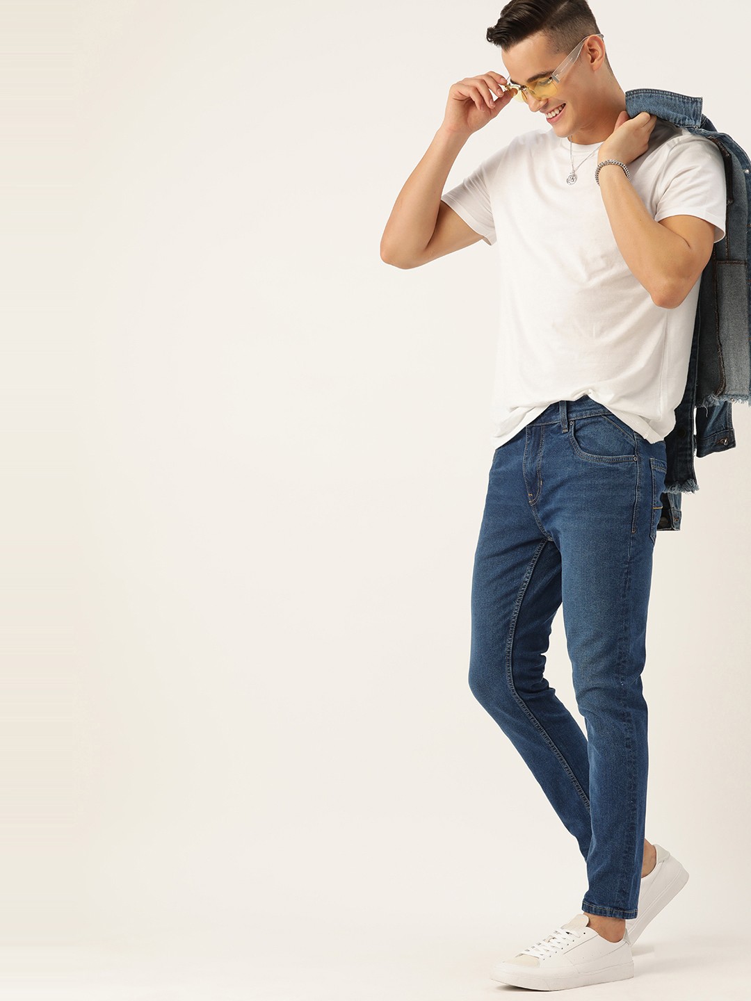

Mast & Harbour Men Skinny Fit Light Fade Stretchable Jeans, Blue