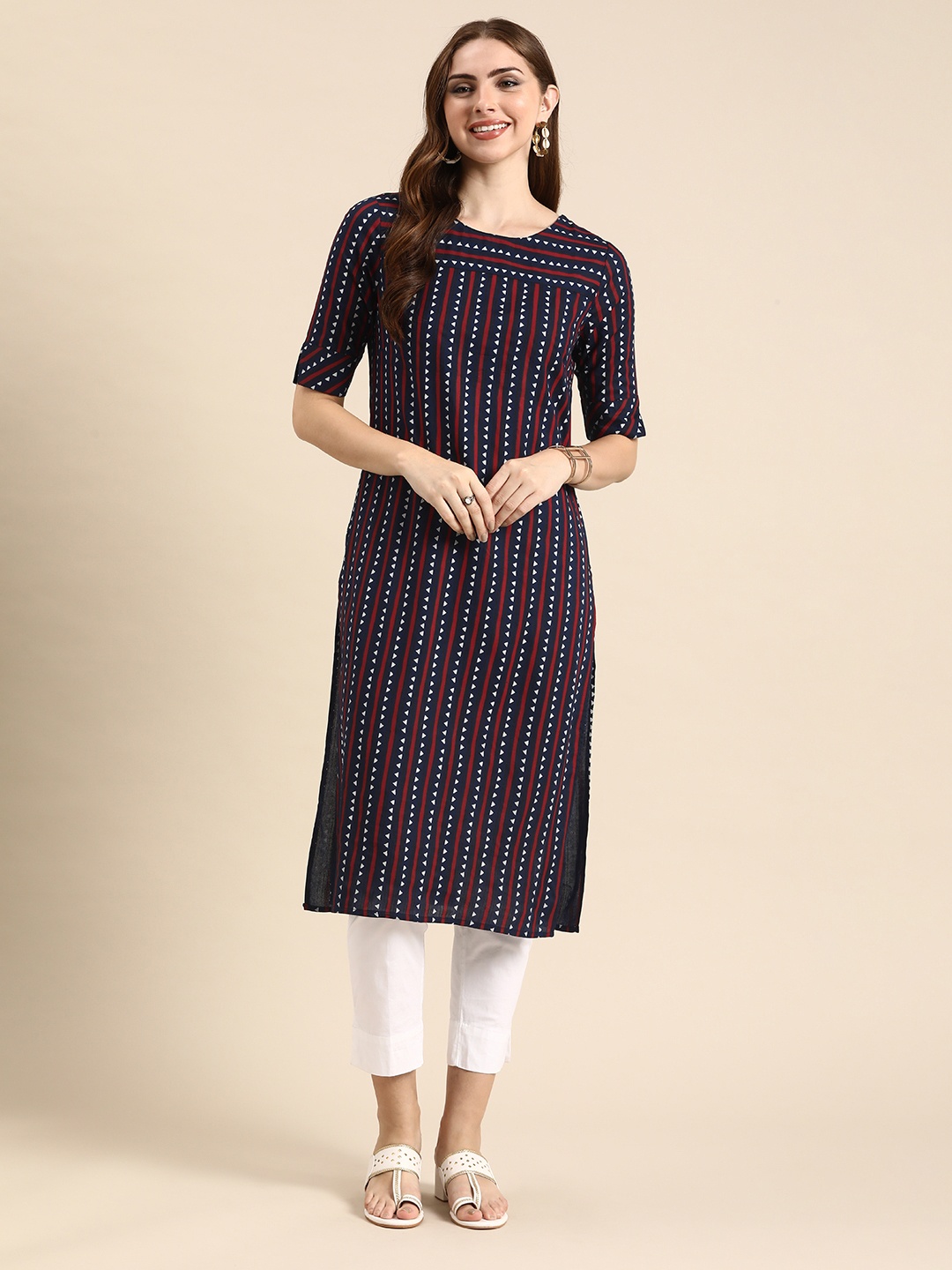 

Anouk Geometric Printed Pure Cotton Kurta, Navy blue