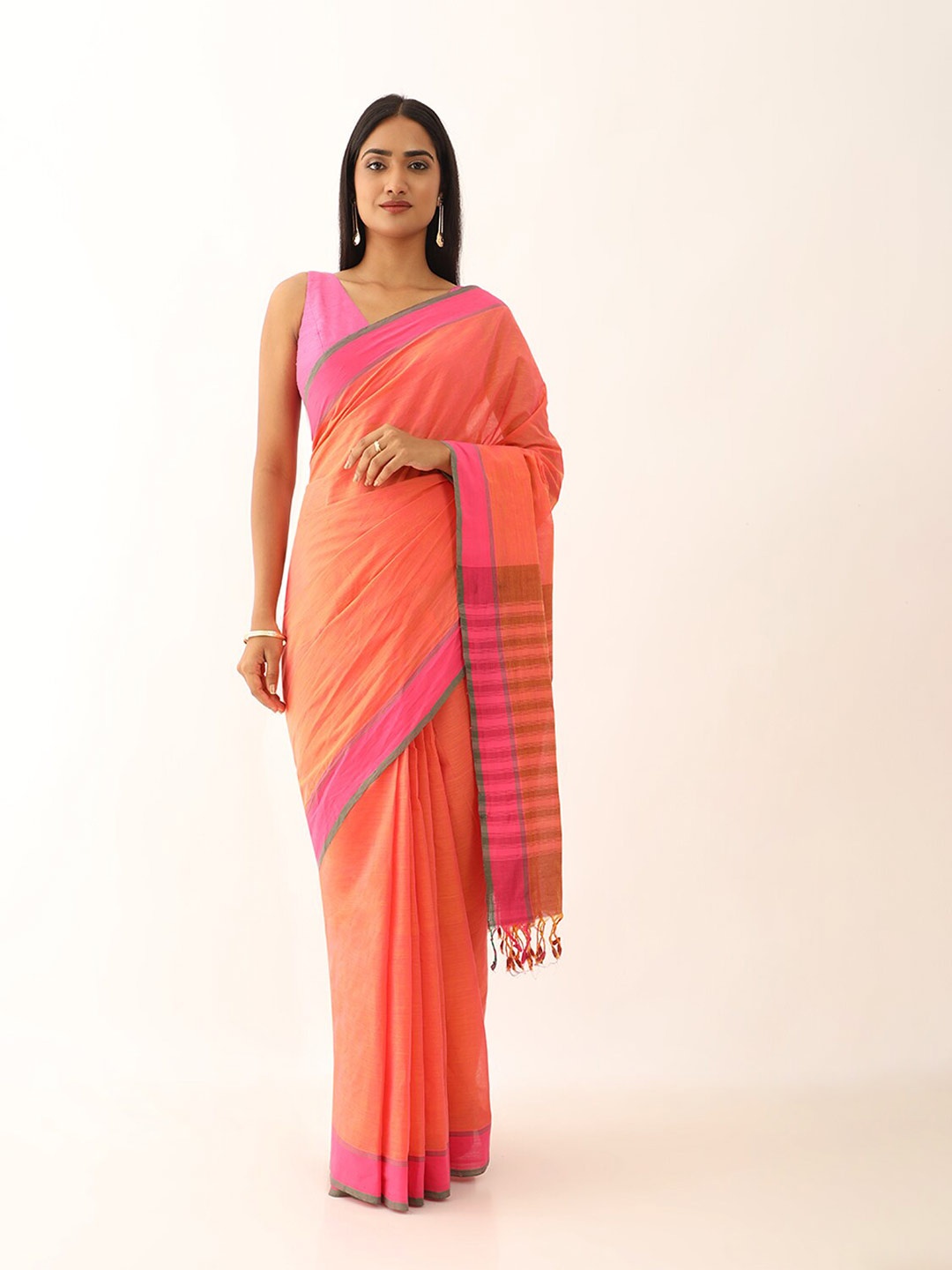 

Taneira Pure Cotton Mangalagiri Saree, Orange