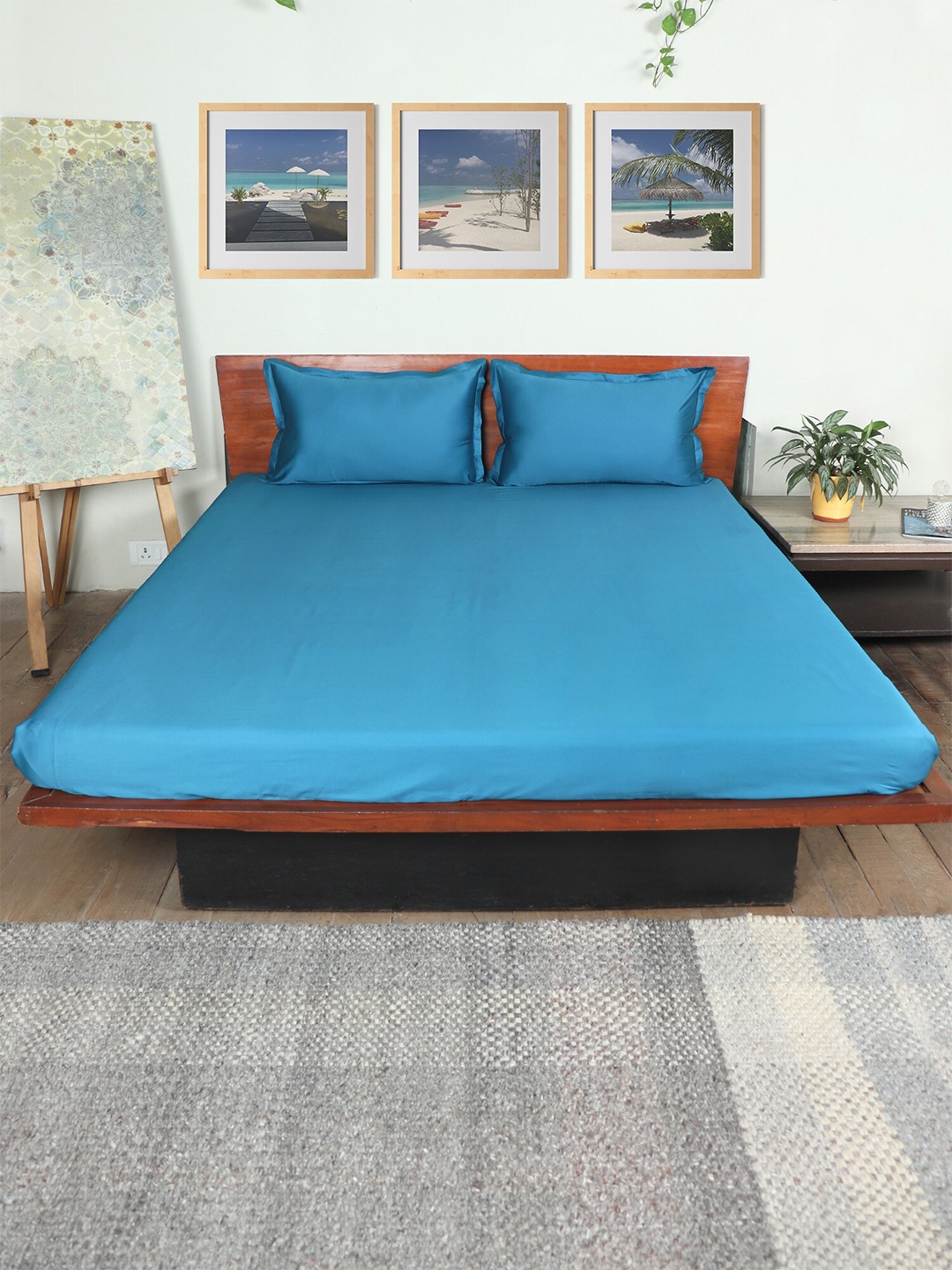 

ZEBA Blue Cotton 400 TC King Bedsheet With 2 Pillow Covers