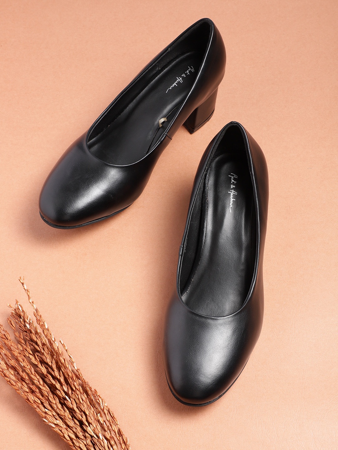 

Mast & Harbour Formal Block Heel Pumps, Black